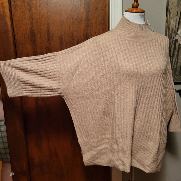 Ann Taylor LOFT Poncho Ribbed Sweater XL NWT Tan - Picture 2 of 5